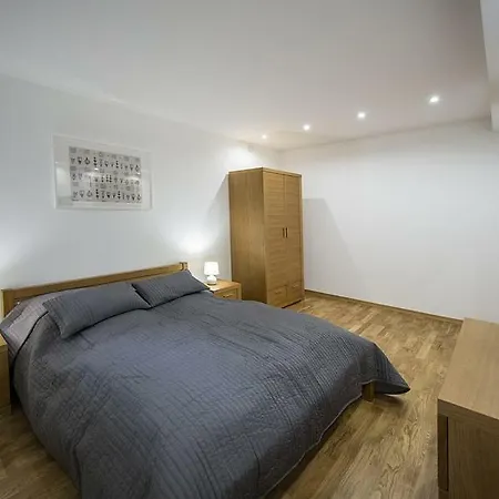 アパート Catherina