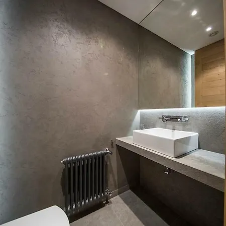 Catherina アパート ザコパネ